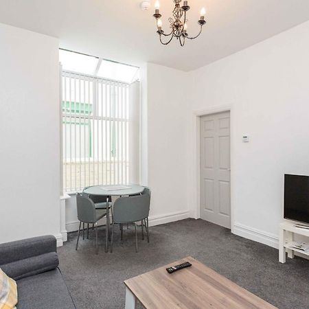 Cherry Property - Cherry Suite Blackpool Luaran gambar